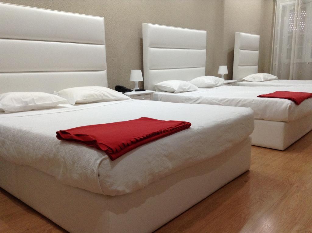 Royal Porto City Room photo